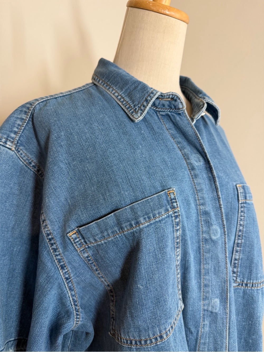 Anthropologie Pilcro Women’s Boxy Buttondown (Snaps) - SZ L- Blue Denim Shirt - Picture 9 of 14